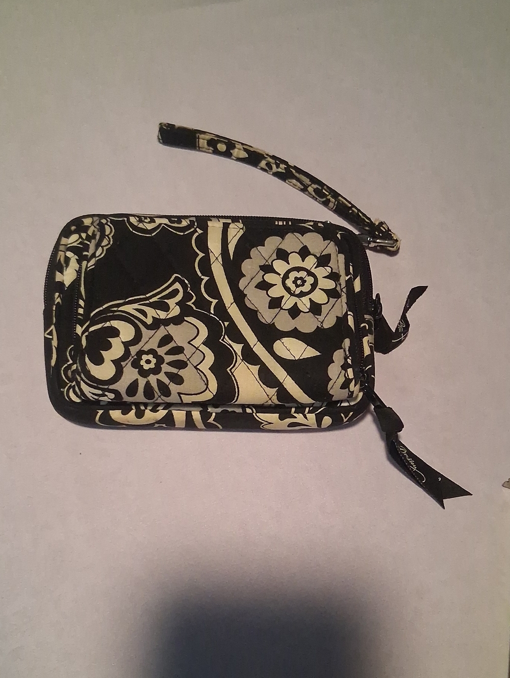 Vera Bradley Wristlet. Like New